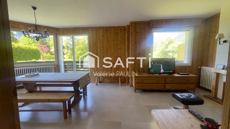 Appartement - 93 m² - 4 pièces