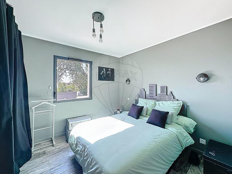 Maison - 105 m² - 4 pièces