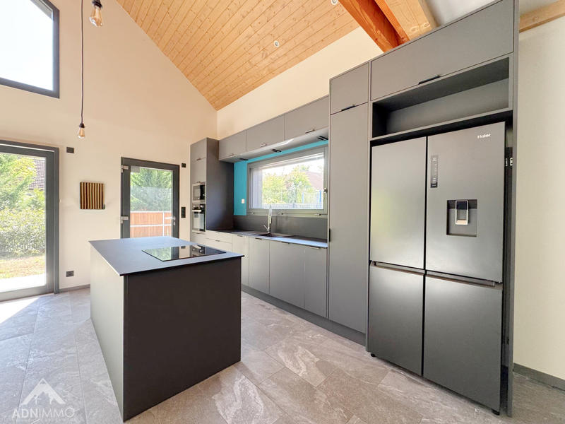 Maison - 135 m² - 5 pièces