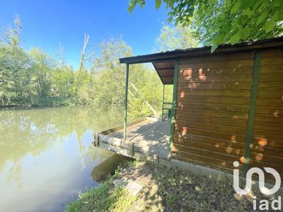 Maison - 200 m² - 9 pièces