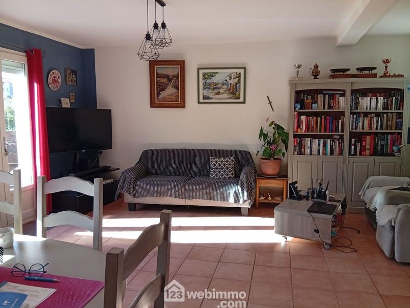 Maison - 90 m² - 5 pièces