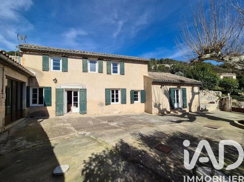 Maison - 165 m² - 7 pièces