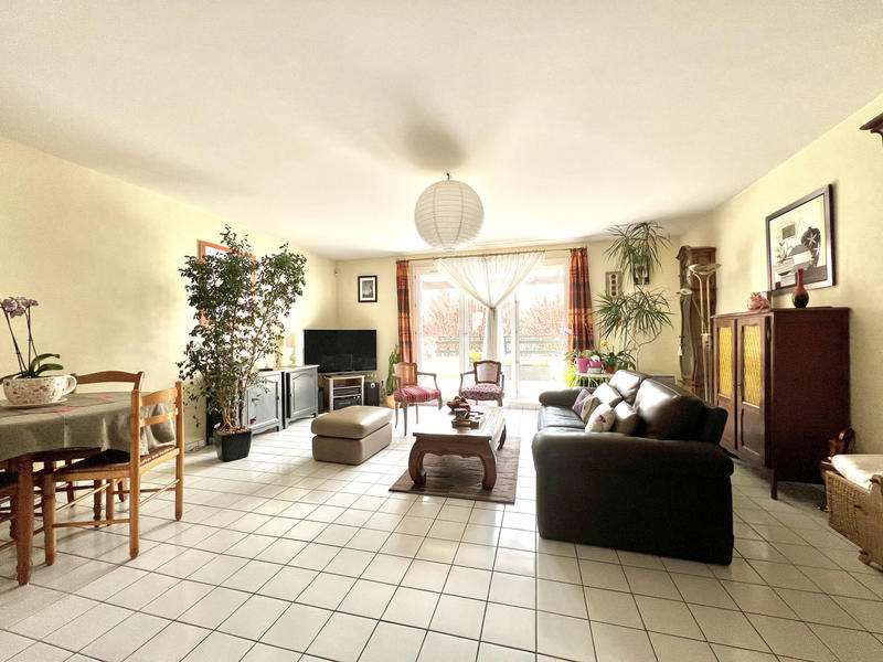 Maison - 135 m² - 6 pièces