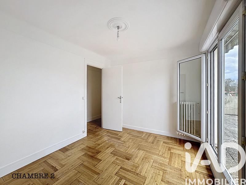 Appartement - 97 m² - 5 pièces