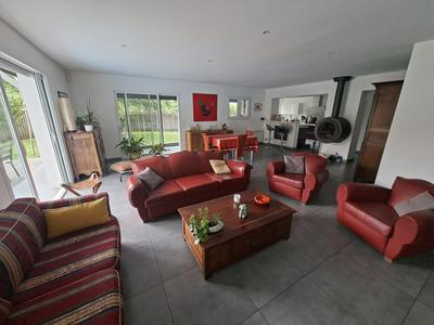Maison contemporaine - 145 m² - 5 pièces