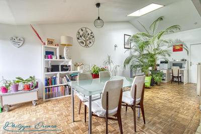 Pavillon - 85 m² - 5 pièces