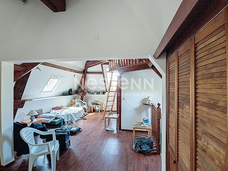 Maison - 309 m² - 12 pièces