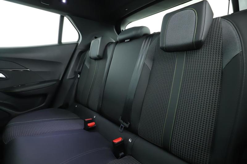 Peugeot 2008 1.2 PureTech Gt Eat8 131 ch