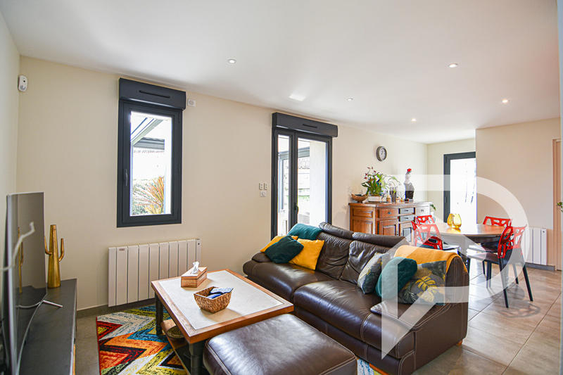 Maison - 105 m² - 4 pièces