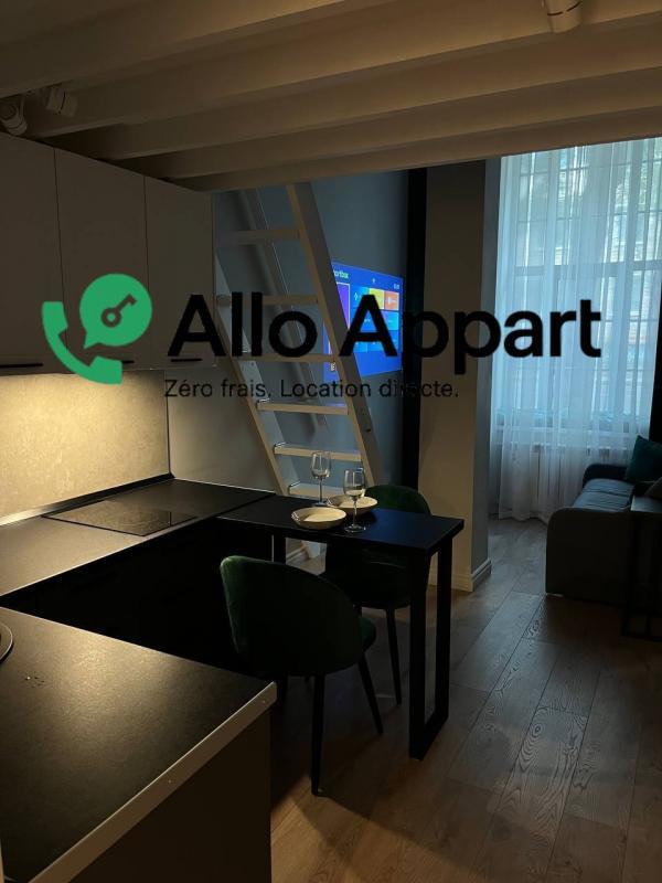 Studio - 30 m² - 1 pièce