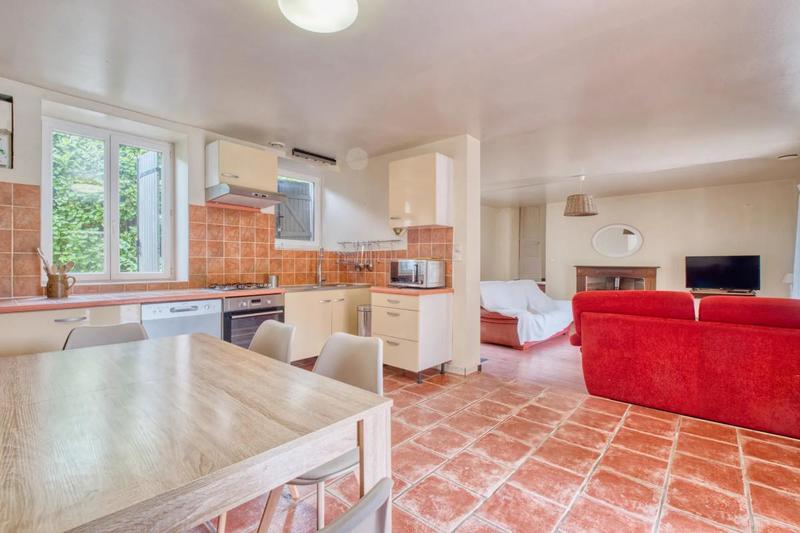 Maison - 265 m² - 23 pièces