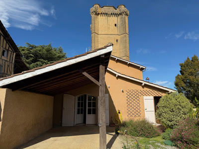 Maison - 99 m² - 4 pièces