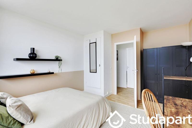 Chambre - 13 m² - 1 pièce