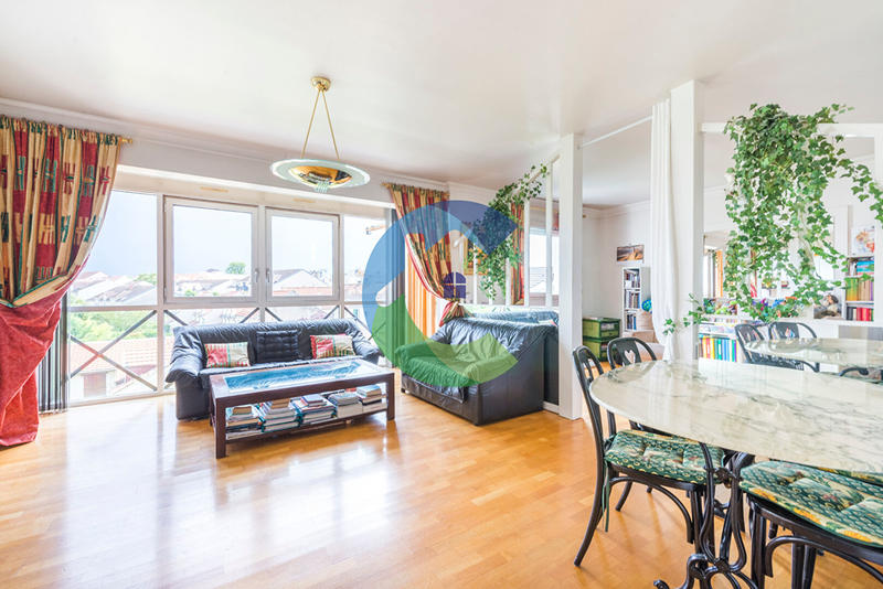 Appartement - 124 m² - 5 pièces