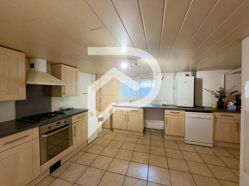 Maison - 144 m² - 6 pièces