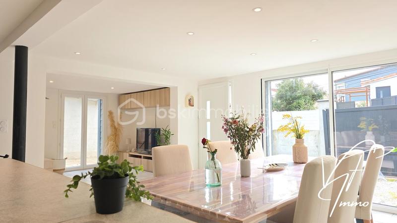 Maison - 102 m² - 5 pièces