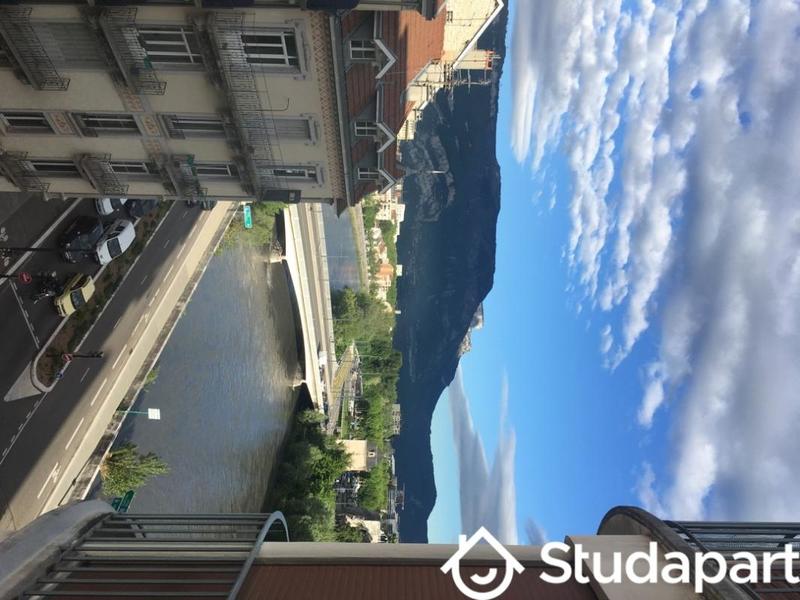 Chambre - 17 m² - 1 pièce