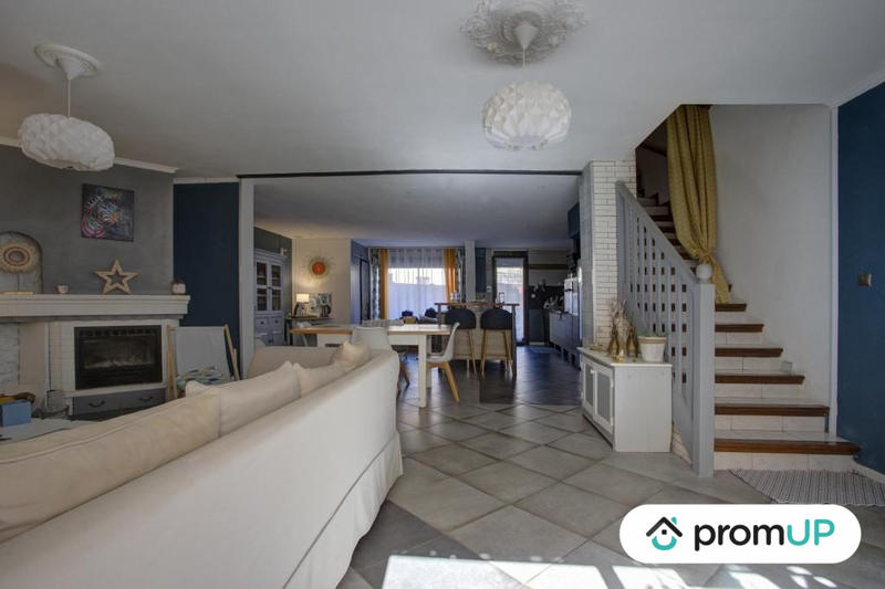Maison - 170 m² - 6 pièces