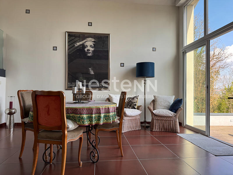 Maison - 190 m² - 6 pièces