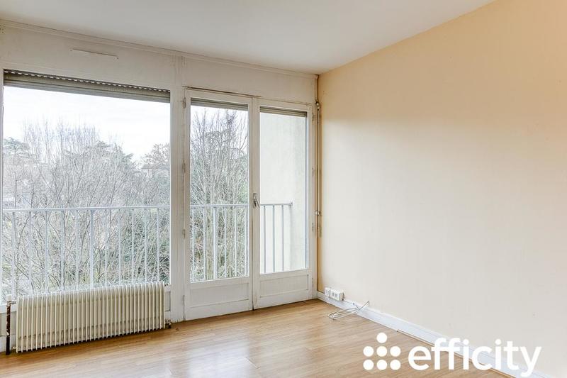 Appartement - 110 m² - 4 pièces