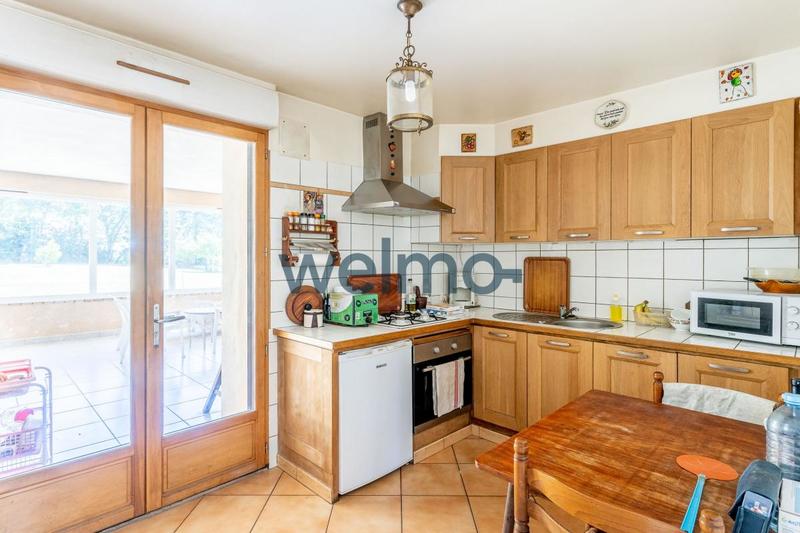 Maison - 210 m² - 9 pièces