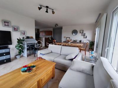 Maison - 141 m² - 7 pièces