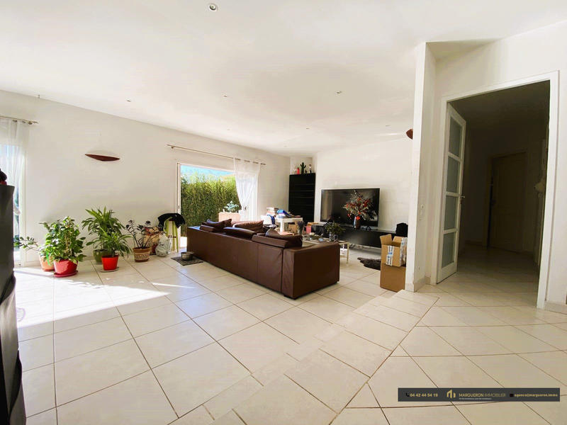 Maison traditionnelle - 113 m² - 4 pièces