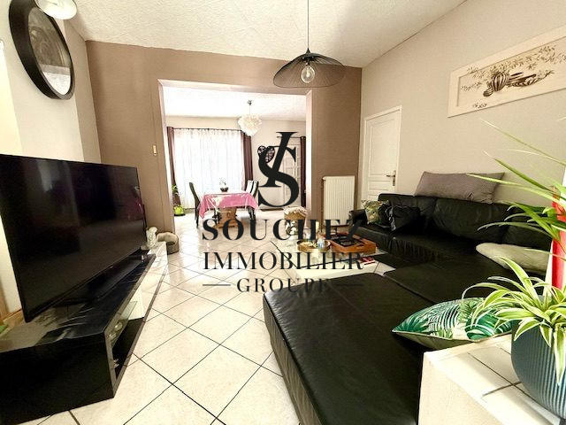 Maison - 122 m² - 5 pièces