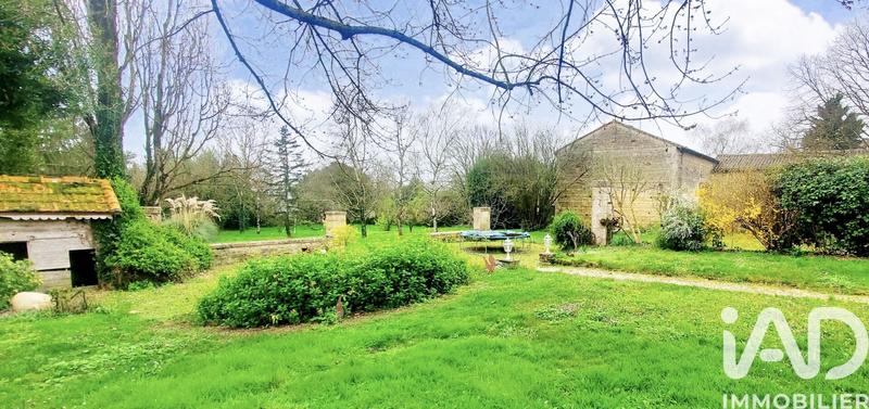 Maison - 303 m² - 10 pièces