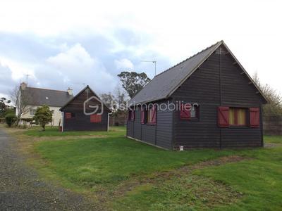 Maison traditionnelle - 91 m² - 7 pièces