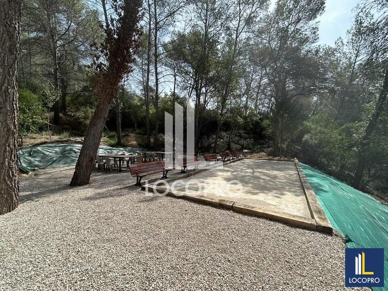 Local d'activité / Entrepôt - 1 330 m²