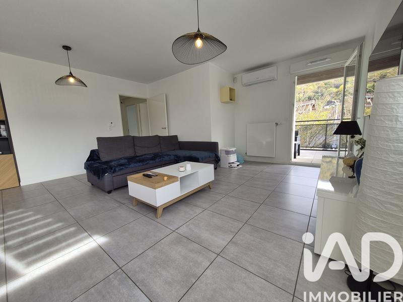 Appartement - 72 m² - 4 pièces