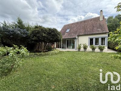 Maison - 121 m² - 6 pièces