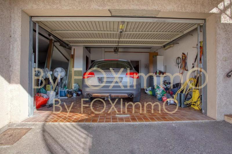 Villa - 269 m² - 9 pièces