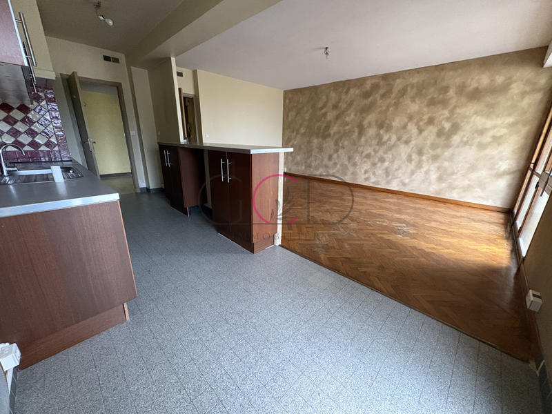 Appartement - 80 m² - 3 pièces