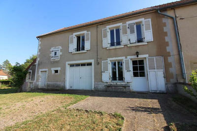 Maison - 107 m² - 6 pièces