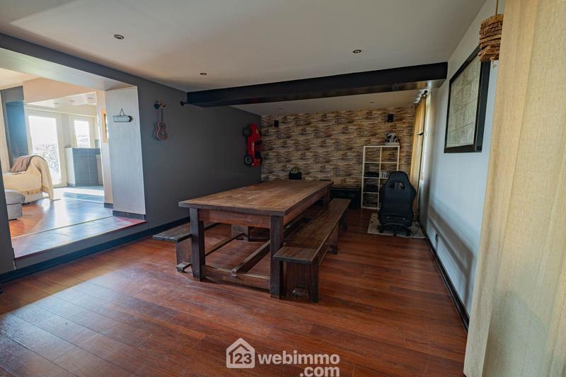 Maison - 156 m² - 5 pièces