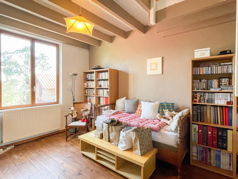 Maison - 185 m² - 5 pièces