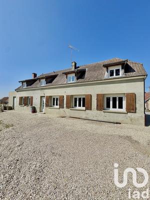 Maison de village - 220 m² - 7 pièces