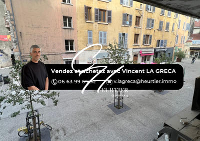 Local commercial - 317 m²