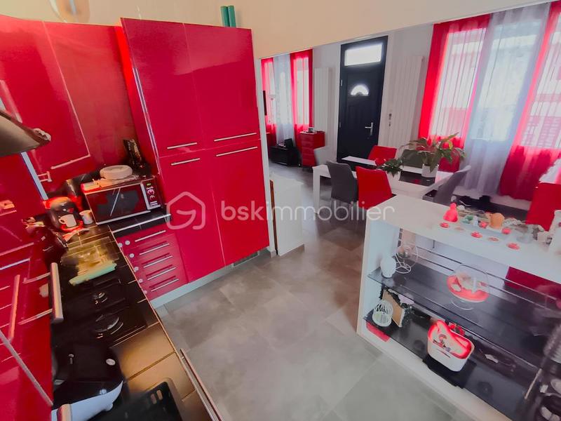 Maison - 130 m² - 6 pièces