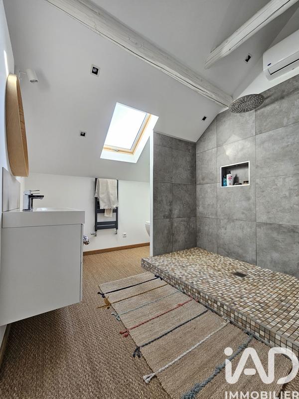 Maison - 177 m² - 6 pièces