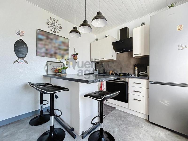 Maison - 79 m² - 6 pièces