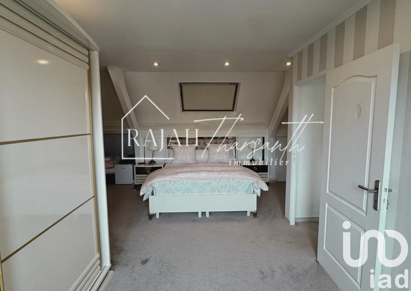 Maison - 160 m² - 5 pièces