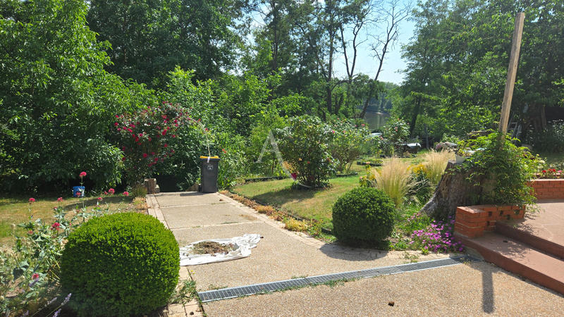 Maison - 145 m² - 6 pièces