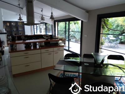 Chambre - 24 m² - 1 pièce