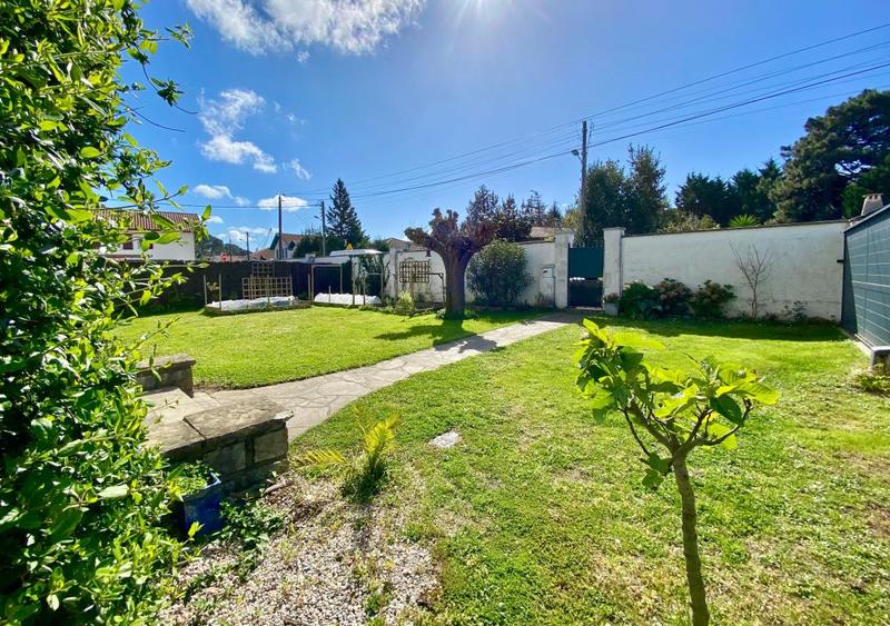 Maison - 196 m² - 7 pièces