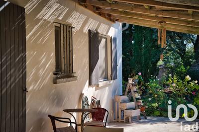 Maison - 188 m² - 8 pièces