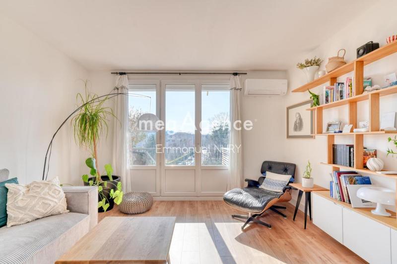 Appartement - 63 m² - 3 pièces