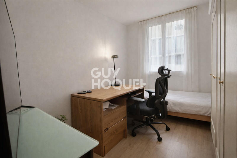 Appartement - 90 m² - 5 pièces